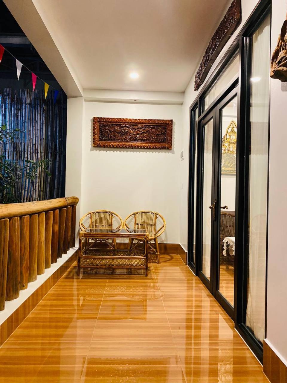 Moloppor Villa Battambang Exteriér fotografie