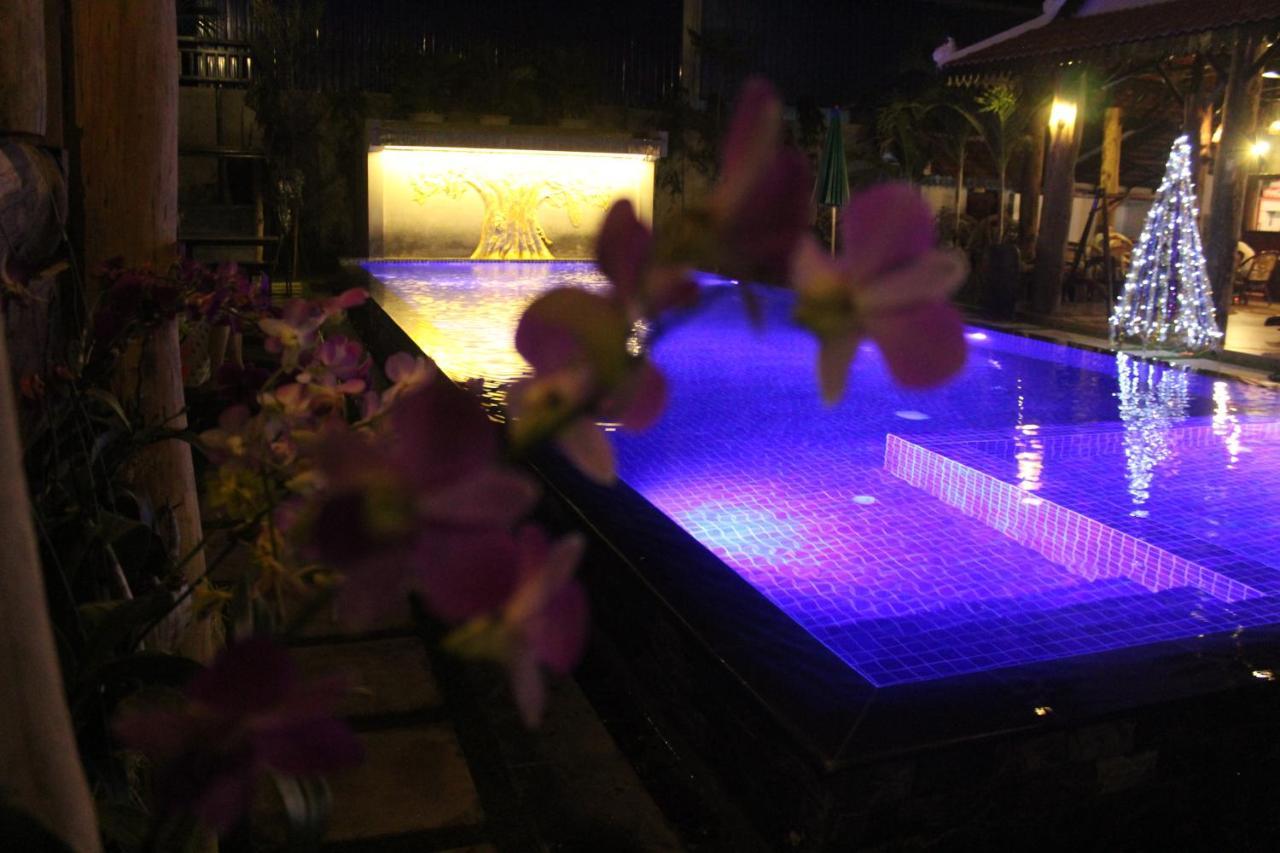 Moloppor Villa Battambang Exteriér fotografie