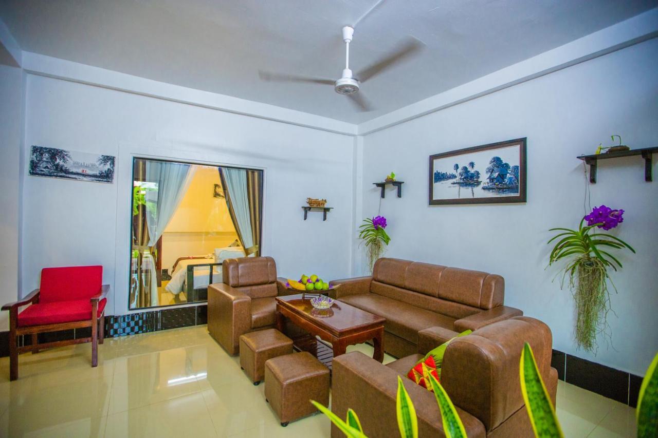 Moloppor Villa Battambang Exteriér fotografie
