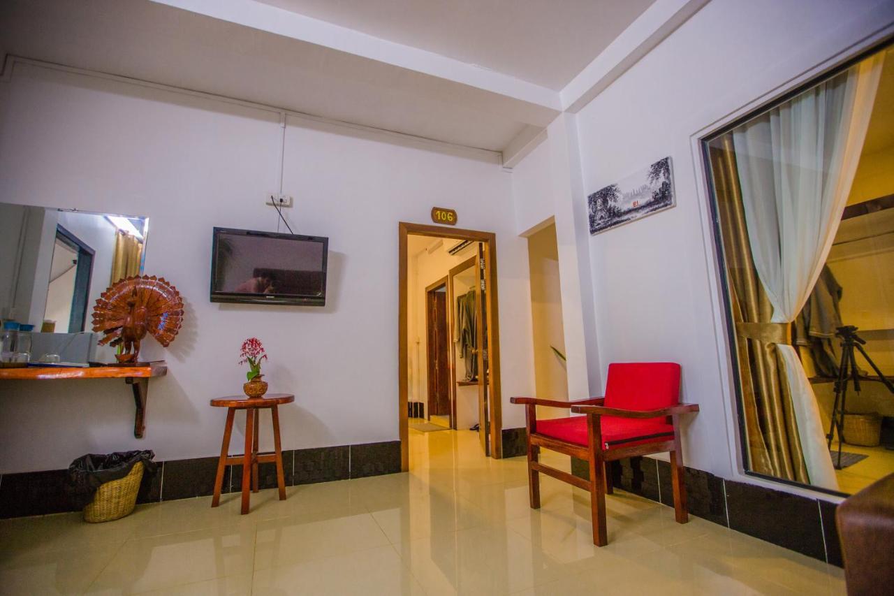 Moloppor Villa Battambang Exteriér fotografie